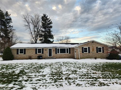 509 Lori Ave Ne, Massillon, OH, 44646-4027 | Card Image