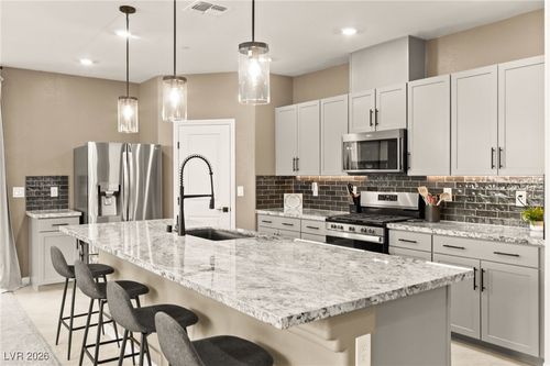 10190 Natural Anchor St, Las Vegas, NV, 89166-1378 | Card Image