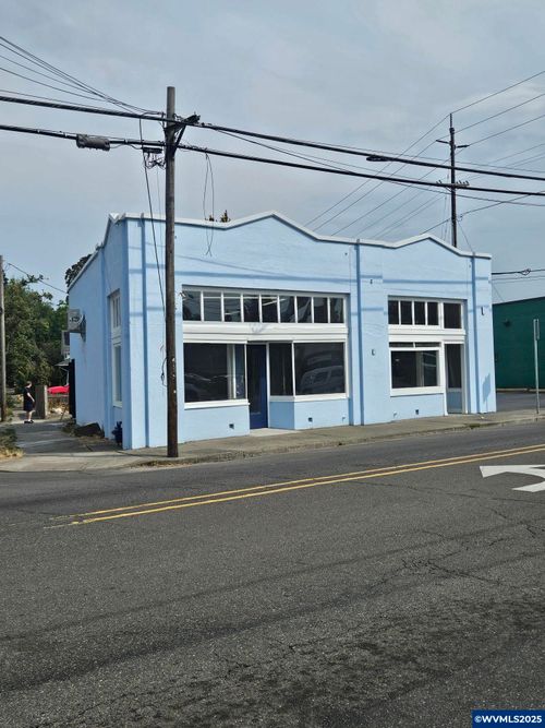 1671 Center St Ne, Salem, OR, 97301-4268 | Card Image
