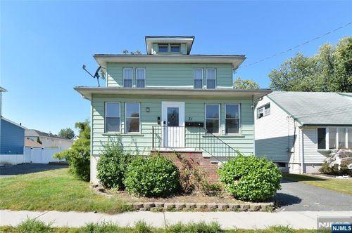 31 Garden St, Little Ferry, NJ, 07643-1524 | Card Image