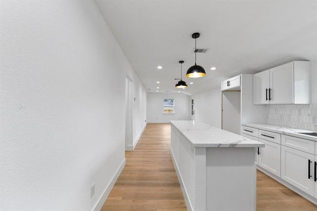 5610 Chapman St, House other with 2 bedrooms, 2 bathrooms and null parking in Houston TX | Image 13