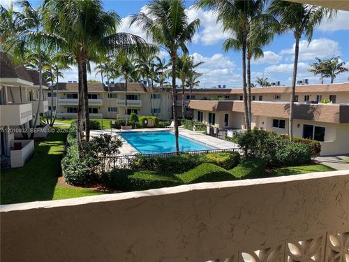 222-14500 Sw 88th Ave, Palmetto Bay, FL, 33176 | Card Image