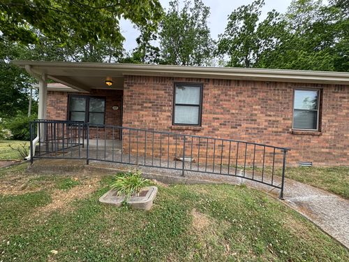 401 Deer Lake Dr, Nashville, TN, 37221 | Card Image