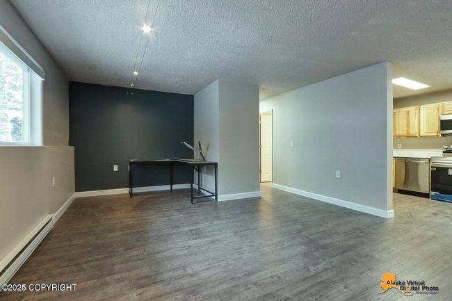 Living Area 3 | Image 5