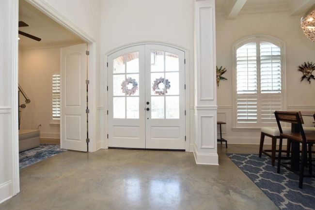 Foyer | Image 5