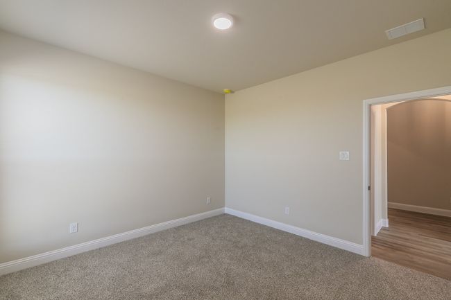 213 Navajo Trl, House other with 3 bedrooms, 3 bathrooms and null parking in Alvarado TX | Image 12