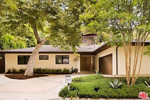 3546 Mandeville Canyon Rd, Los Angeles, CA, 90049 | Card Image