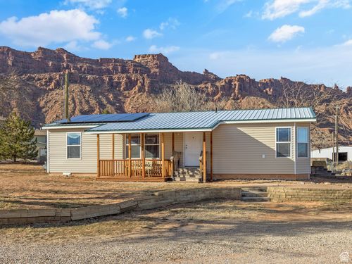 2627 Cactus Rd, Moab, UT, 84532 | Card Image