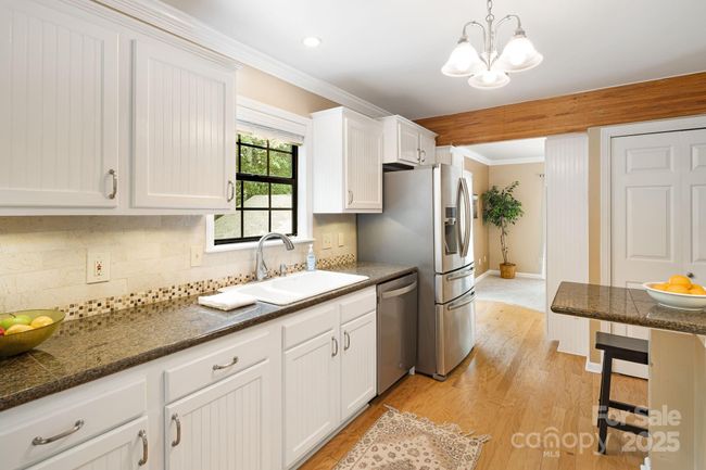 212 Riva Ridge Dr, House other with 4 bedrooms, 3 bathrooms and null parking in Fairview NC | Image 14