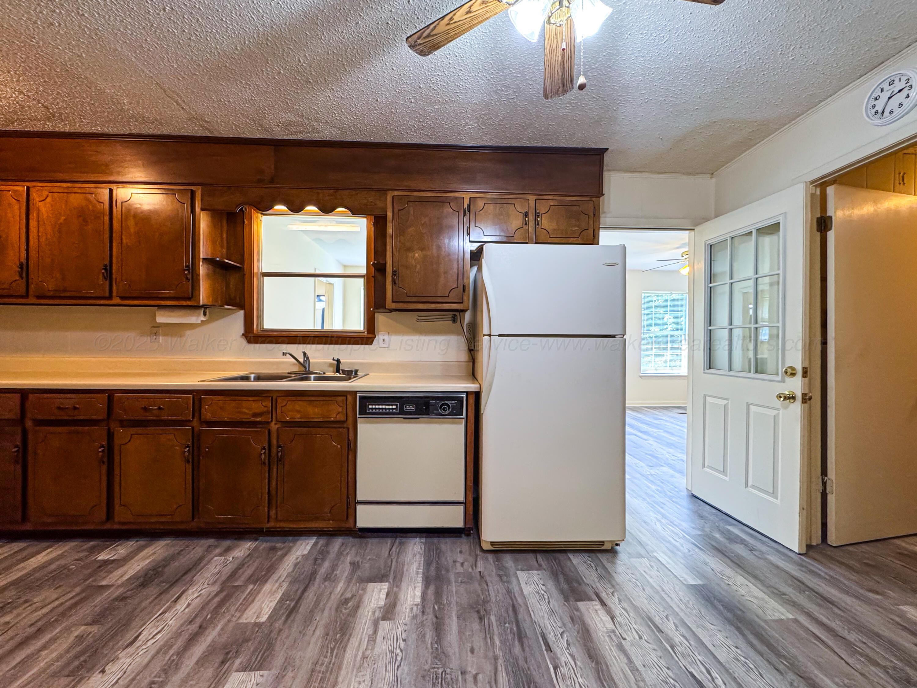 Residential in Guin 5
