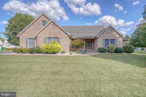 205 Scarlet Cir, DOVER, DE, 19904-5660 | Card Image