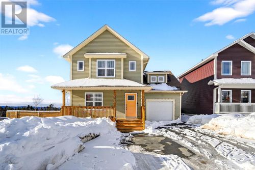 62 Chatwood Cres, Conception Bay South, NL, A1X0B1 | Card Image