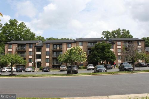 apt-204-9730 Kingsbridge Dr, FAIRFAX, VA, 22031-1692 | Card Image