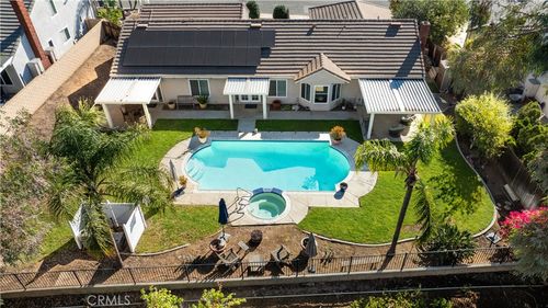 10451 Morning Ridge Dr, Moreno Valley, CA, 92557-3211 | Card Image