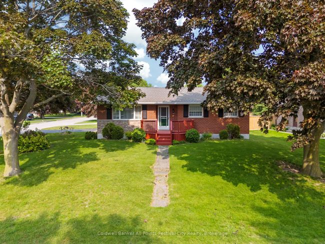 305 Warren St, House other with 4 bedrooms, 2 bathrooms and 4 parking in Goderich ON | Image 39