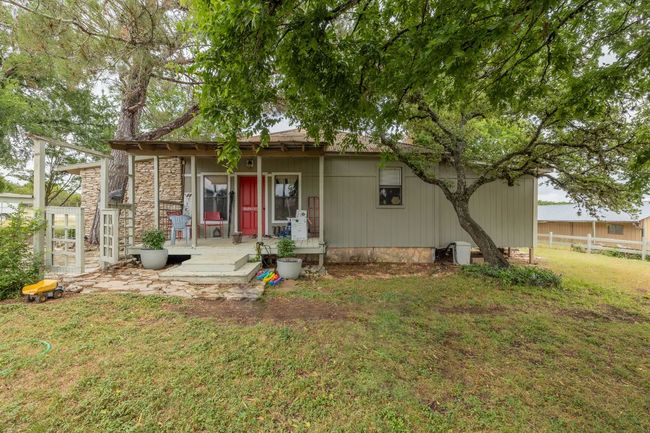 Porch on rental house. | Image 32