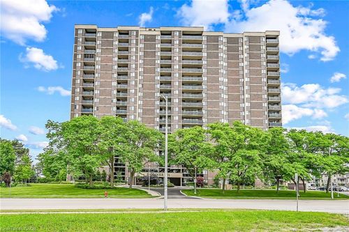 1904-301 Frances Ave, Stoney Creek, ON, L8E3W6 | Card Image