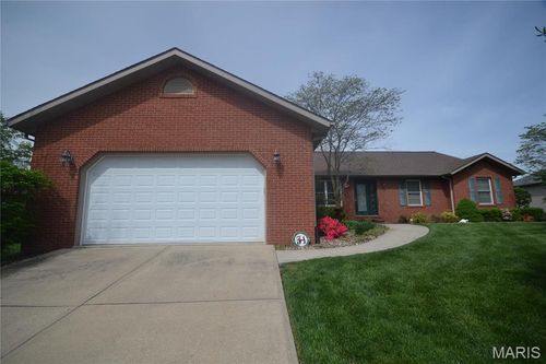 4551 Baywood Ln, Smithton, IL, 62285-2956 | Card Image