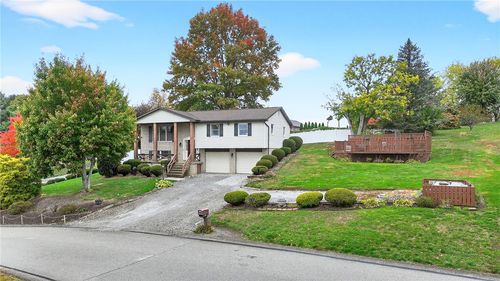 101 N Mulberry Dr, Mount Pleasant, PA, 15666-3401 | Card Image