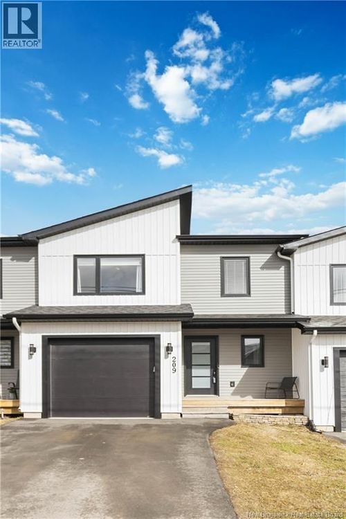 209 Norbert St, Dieppe, NB, E1A9Y9 | Card Image