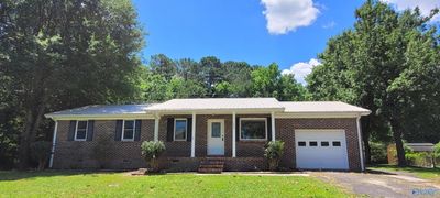 3926 Russell Drive, House other with 3 bedrooms, 1 bathrooms and null parking in Anniston AL | Image 1