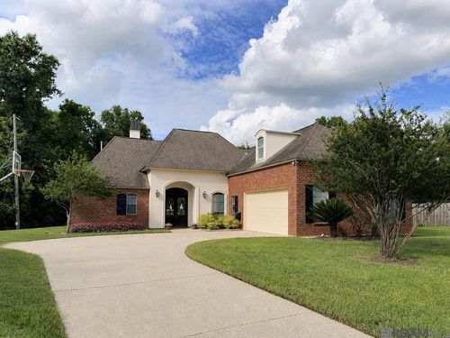 18011 Pierside Ln, Prairieville, LA, 70769-4677 | Card Image