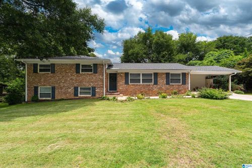 3525 Laurel View Ln, HOOVER, AL, 35216-3859 | Card Image