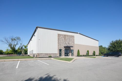 210 New Coleman Ln, Georgetown, KY, 40324-6539 | Card Image