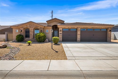 1968 John Wayne Dr, Kingman, AZ, 86409-4904 | Card Image