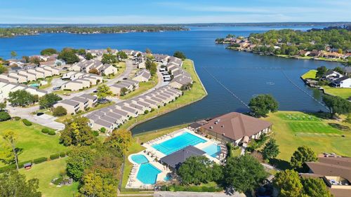 24 Lakeview Vlg, Montgomery, TX, 77356-5904 | Card Image