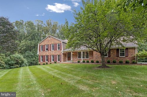 5308 Hexagon Pl, Fairfax, VA, 22030-5416 | Card Image