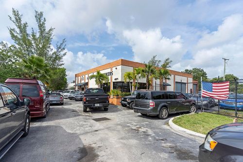 4071 N Dixie Hwy, Deerfield Beach, FL, 33064-4326 | Card Image