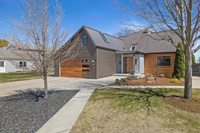 2533 Lakeshore Dr, House other with 5 bedrooms, 3 bathrooms and null parking in Sheboygan WI | Image 53