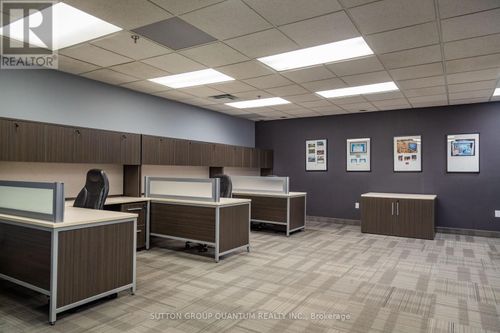 19-5100 South Service Road, Burlington (Industrial Burlington), ON, L7L6A5 | Card Image