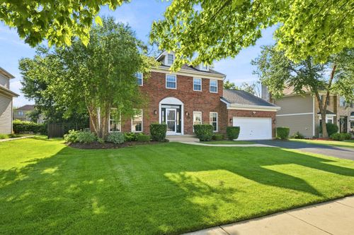 4527 Hatch Ln, Lisle, IL, 60532-4366 | Card Image