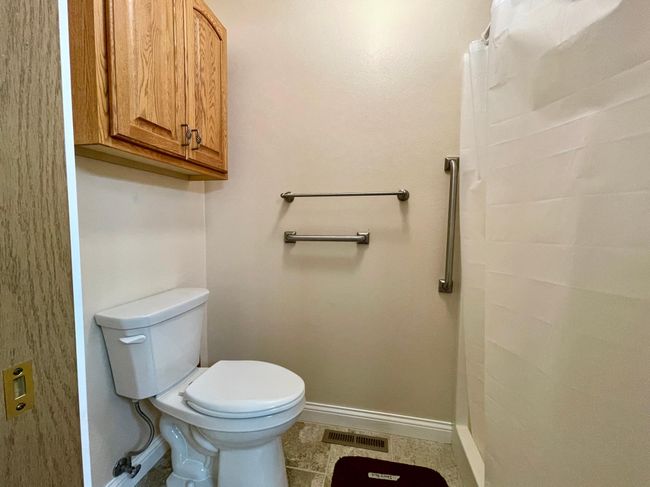 Primary 3/4 Bath.jpeg | Image 18