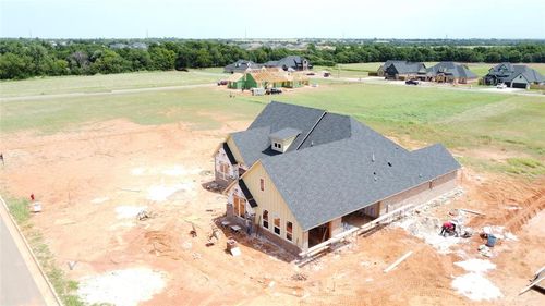 664 Paris Avenue, Piedmont, OK, 73078 | Card Image