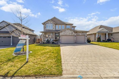 21 Oliver Cres, Thamesford, ON, N0M2M0 | Card Image