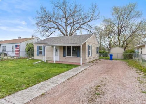 117 E Saint Francis St, Rapid City, SD, 57701-5667 | Card Image