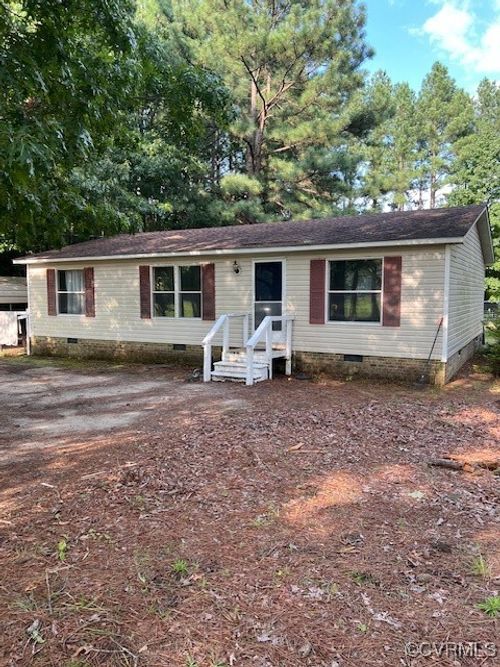 694 Reedy Creek Rd, Freeman, VA, 23856-2317 | Card Image