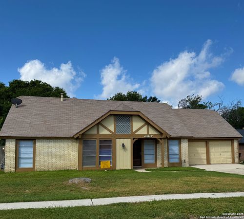 12226 Valley Forge Ave, San Antonio, TX, 78233-5232 | Card Image
