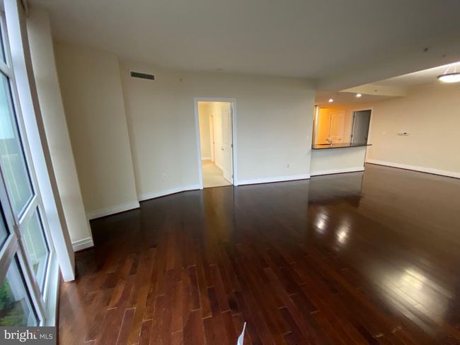 APT-1017 - 8220 Crestwood Heights Dr, Condo with 2 bedrooms, 2 bathrooms and null parking in MCLEAN VA | Image 49