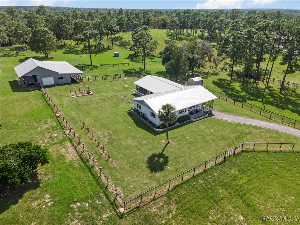 Woodlawn St, Dunnellon, FL 34433