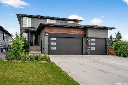 6 Clunie Crt, Moose Jaw, SK, S6J0E3 | Card Image
