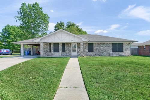 101 Sara Ct, Collinsville, TX, 76233-5358 | Card Image