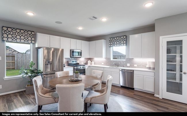 6413 Green Enclave Trl, House other with 4 bedrooms, 4 bathrooms and 2 parking in Pearland TX | Image 8