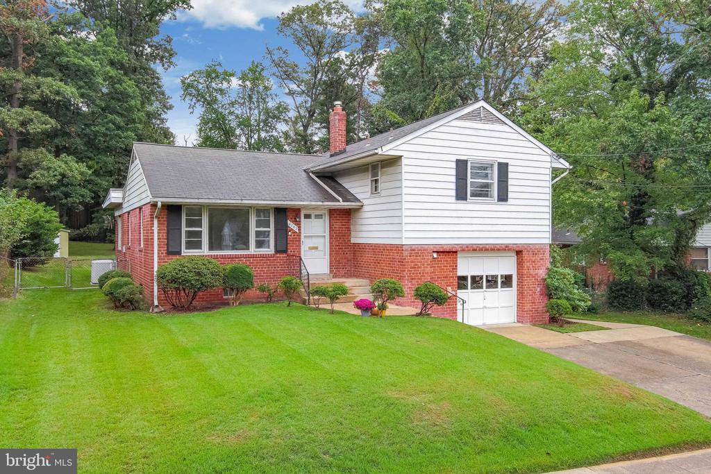 87th Ave, New Carrollton, MD 20784