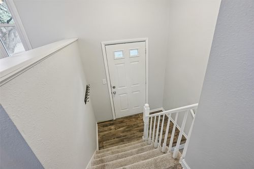 310 S Conrey St, Knoxville, IA, 50138-3203 | Card Image