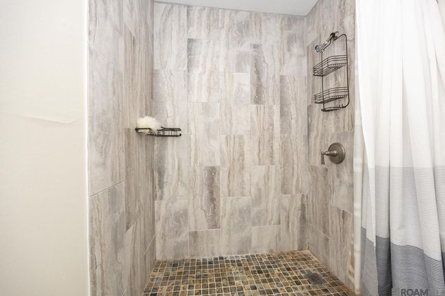 10218 N Magna Carta Pl, Townhouse with 4 bedrooms, 3 bathrooms and 2 parking in Baton Rouge LA | Image 17