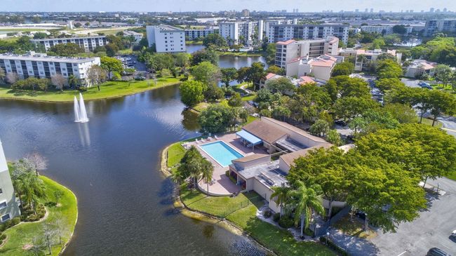 APT-505 - 2205 S Cypress Bend Dr, Condo with 2 bedrooms, 2 bathrooms and null parking in Pompano Beach FL | Image 63